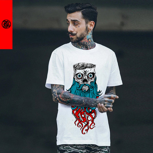 Polera modelo PIRATA