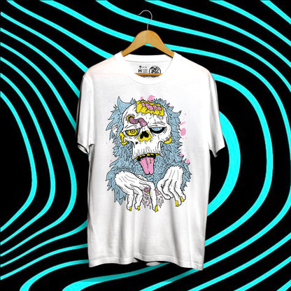 Polera modelo ZOMBIE