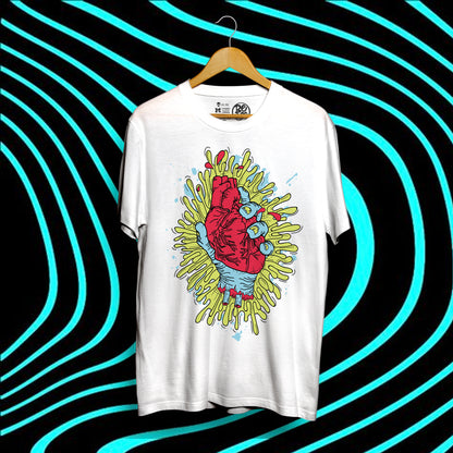 Polera modelo CORAZON