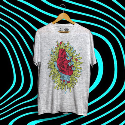 Polera modelo CORAZON