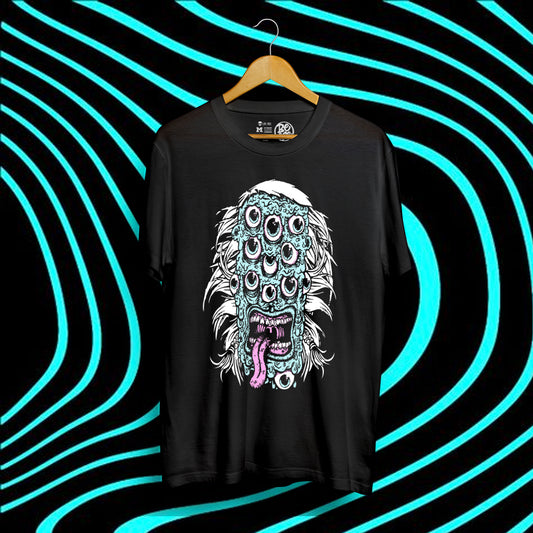 Polera modelo OJOS