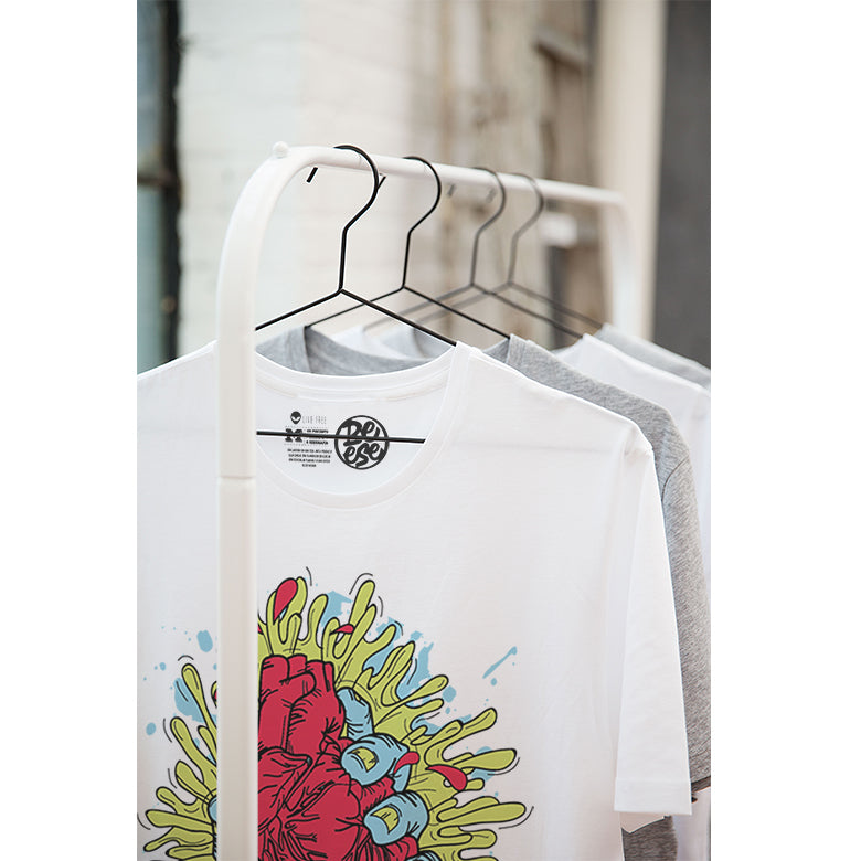 Polera modelo CORAZON